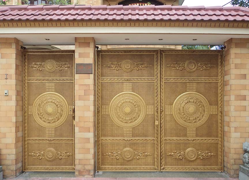 Thi công lắp đặt cổng biệt thự, cổng nhôm đúc tại Cẩm Phả- Quảng Ninh